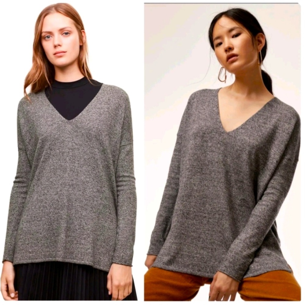 Aritzia‎ Babaton V-Neck Sweater